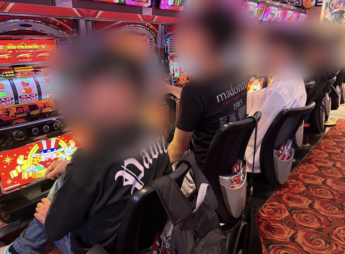 maguroresearch's tweet photo. 8/5 マグロ取材調査隊来店！

#ニュー後楽園津田沼
#ジャンドリ取材

現場の状況をリポートします！
スロットコーナーの稼働は約60名！

■高稼働
マイジャグラー
やじきた道中記参る!

店内でまだ埋もれてる可能性大！
後ヅモ出来るかも！？

#PR https://t.co/fFHHm5gRBn