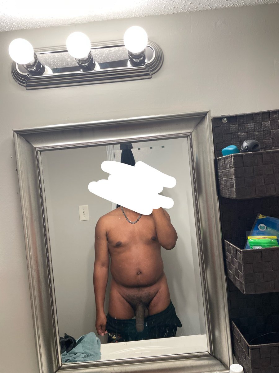 prvynigboy's tweet photo. can i be somebody’s sub top tonight https://t.co/Ijkuj3yj17