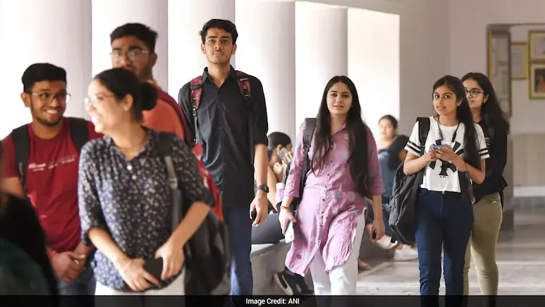 ndtveducation's tweet photo. Delhi University To Offer UG Admissions Without CUET At Two Colleges
https://t.co/GnLLMU9qIf

#DelhiUnviersity  #Delhi #Cuet #Admissions #EducationNews https://t.co/LQnWXhxPaY