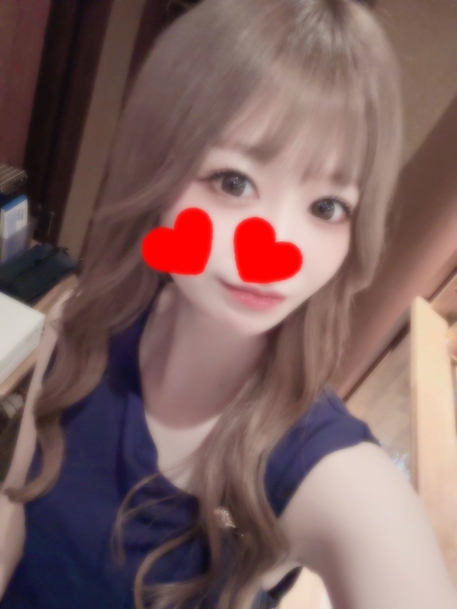 ___rchan18's tweet photo. ♔︎⋆͛

やっと77になった🙀❣️
そして久しぶりロングでるんるん♪( ◜ω◝و(و " https://t.co/I0nA5FJTrx