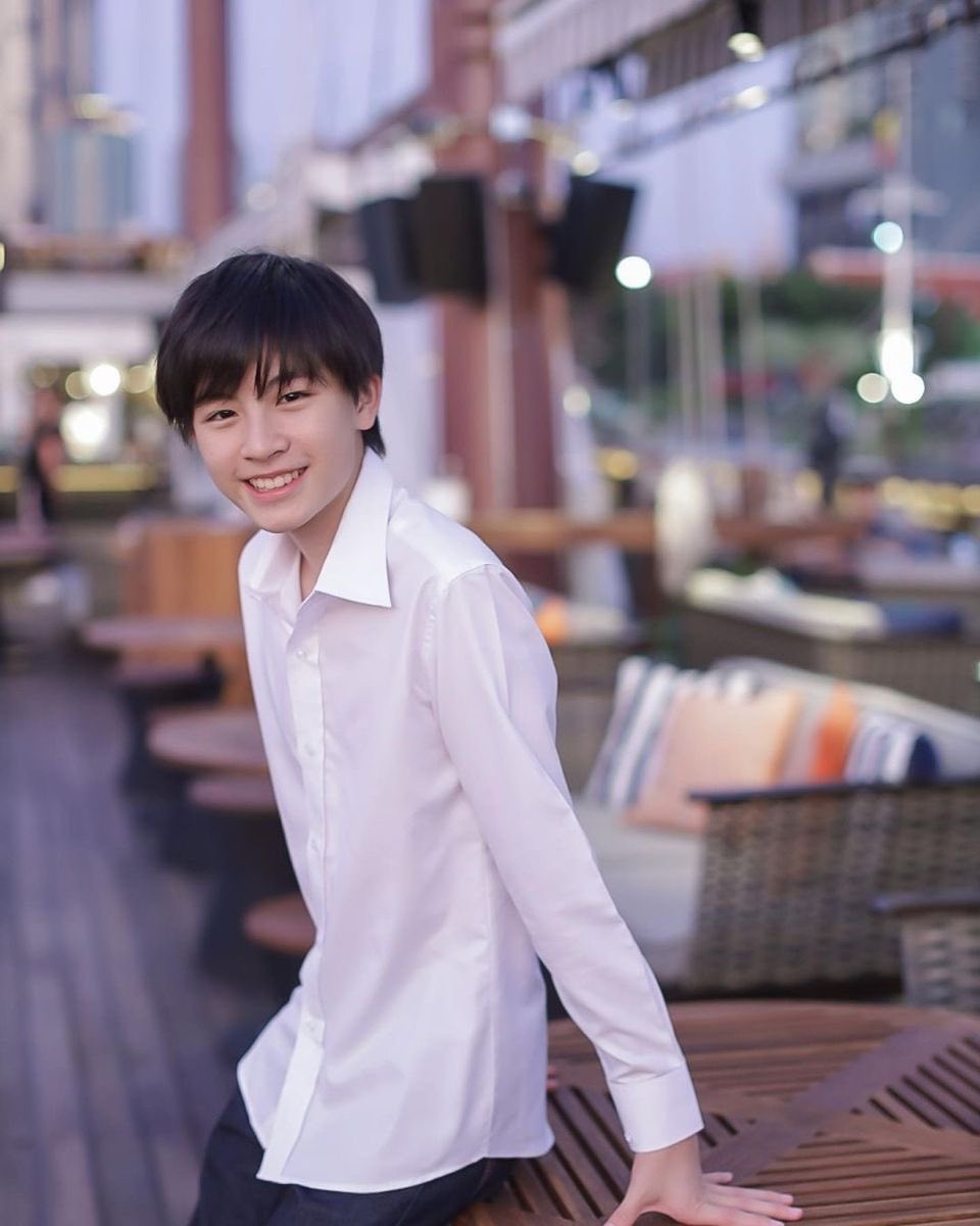 Yuhui_Yang00's tweet photo. เอเอโตขนาดนี้ตั้งแต่เมื่อไหร่ ไม่มีแล้วหรอน้องเอเอที่ตัวจ๋อยๆ มีแต่พี่อชิที่หุ่นเริ่มบึกๆอิแม่ขอหนีไปรเองไห้รีบโตทำไมไม่เอา😭😭😭😭😭😭😭😭😭😭😭😭😭😭😭😭😭😭😭😭 https://t.co/uNaGjfsM9w