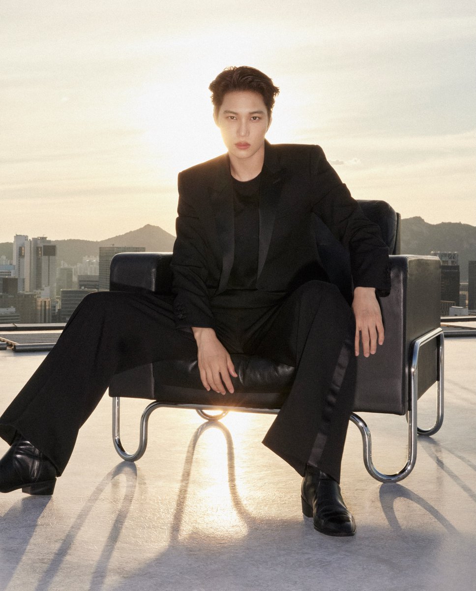 kaipics's tweet photo. 📸 New KAI photos starring in YSL’s Myself fragrance ad https://t.co/5xidJQA06r