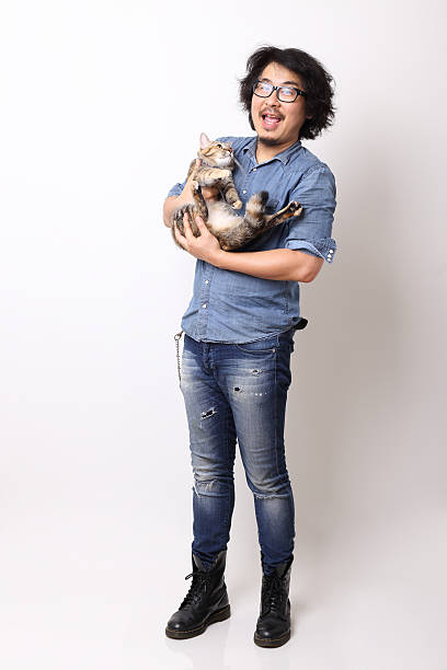 clayMGgrayQM's tweet photo. 花の香り猫🌺🐱 https://t.co/uqIGVDvCF2