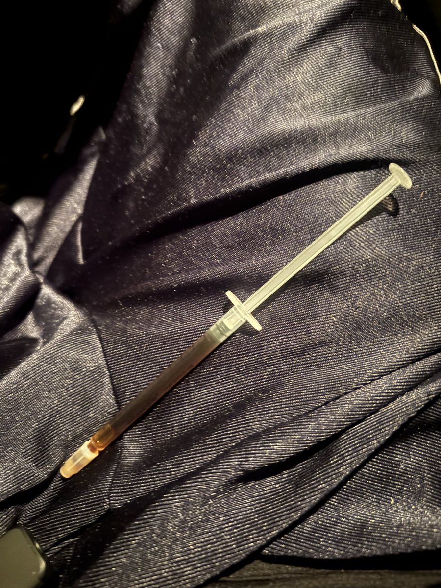 RitTF2's tweet photo. Welp 7oh is banned…guess I gotta taper off with a little heroin. Never shot dope before anyone got any pointers? #drugtwt https://t.co/C8ss58cp7l