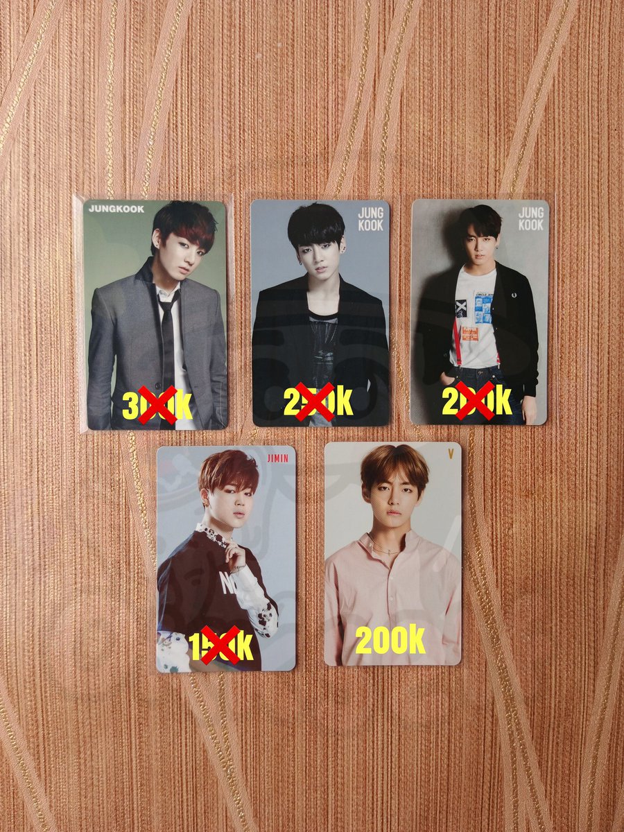 jaysself's tweet photo. want to sell | pc japan

youth 

☆ price? on pict
☆ split payment only❗
☆ ship ww
☆ shipping thru shopee
☆ dom kaltim
☆ all good condi

tag. bts photocard bangtan taehyung tae v 방탄 양도 특전 lfb ph ina my sg th vn ww https://t.co/WymUSKHizI