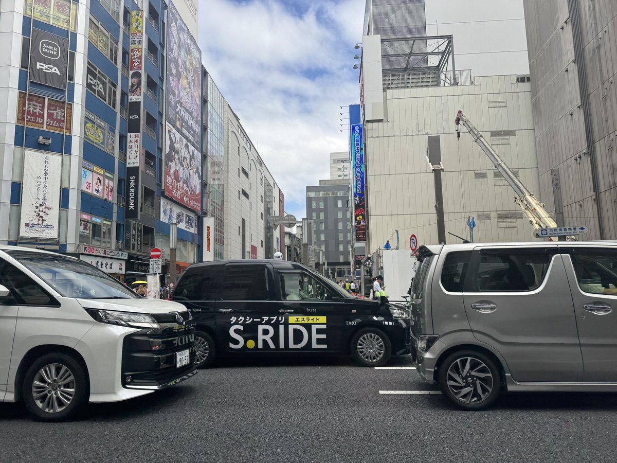coneru565656's tweet photo. https://t.co/SrU6IEv6LS