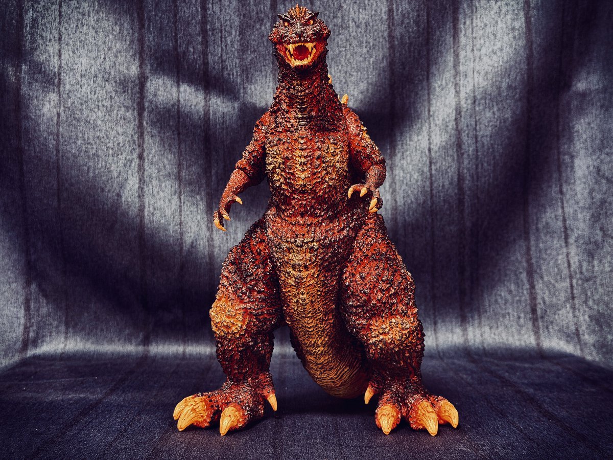 v2ab29's tweet photo. MONDO
ゴジラ(1954)バーニング塗装版
ビニールデザイナーフィギュアbyタナカSTUDIO

#MONDO #ゴジラ #Godzilla https://t.co/XctvVLCvxh