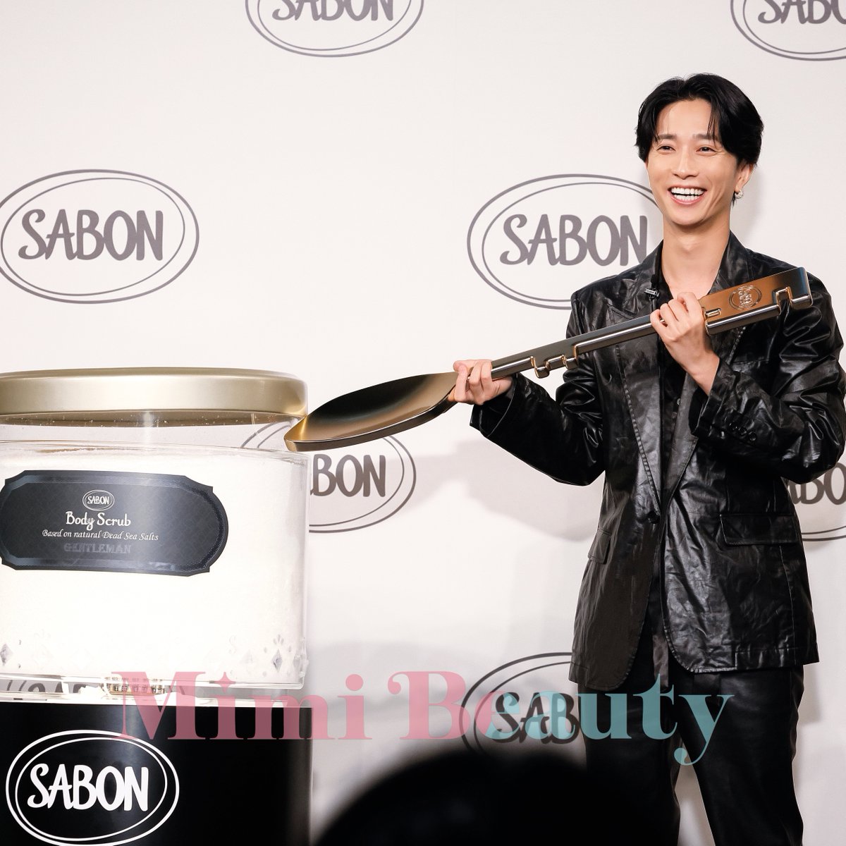 MimiBeauty__'s tweet photo. 田中樹 さんがSABONアンバサダー就任🌟
新CM発表会に参加しました！
田中さんは元々SABONを愛用していて、スクラブのお気に入りの香りは"ジェントルマン"だそうです✧
CMはリラックスしながら自然体で撮影できたと仰っていました。
本日から田中さんが出演する新テレビCMも放送開始！ https://t.co/5QicP0071q