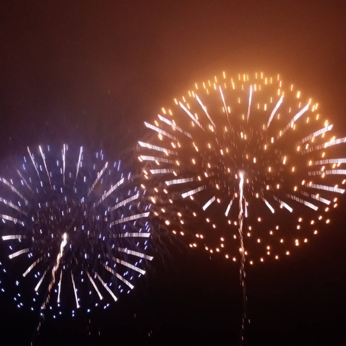 sakusmkj's tweet photo. 夏のお祭りをみなさまへ🍧🎆🎇 https://t.co/h69qVlNUdx
