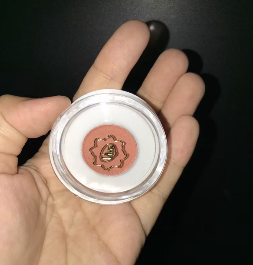yscchea's tweet photo. @txtdarionlshop rill legemdaris mana murah lagi in this economy lah ya https://t.co/6b6QdBiNsb https://t.co/linAxMgCsg