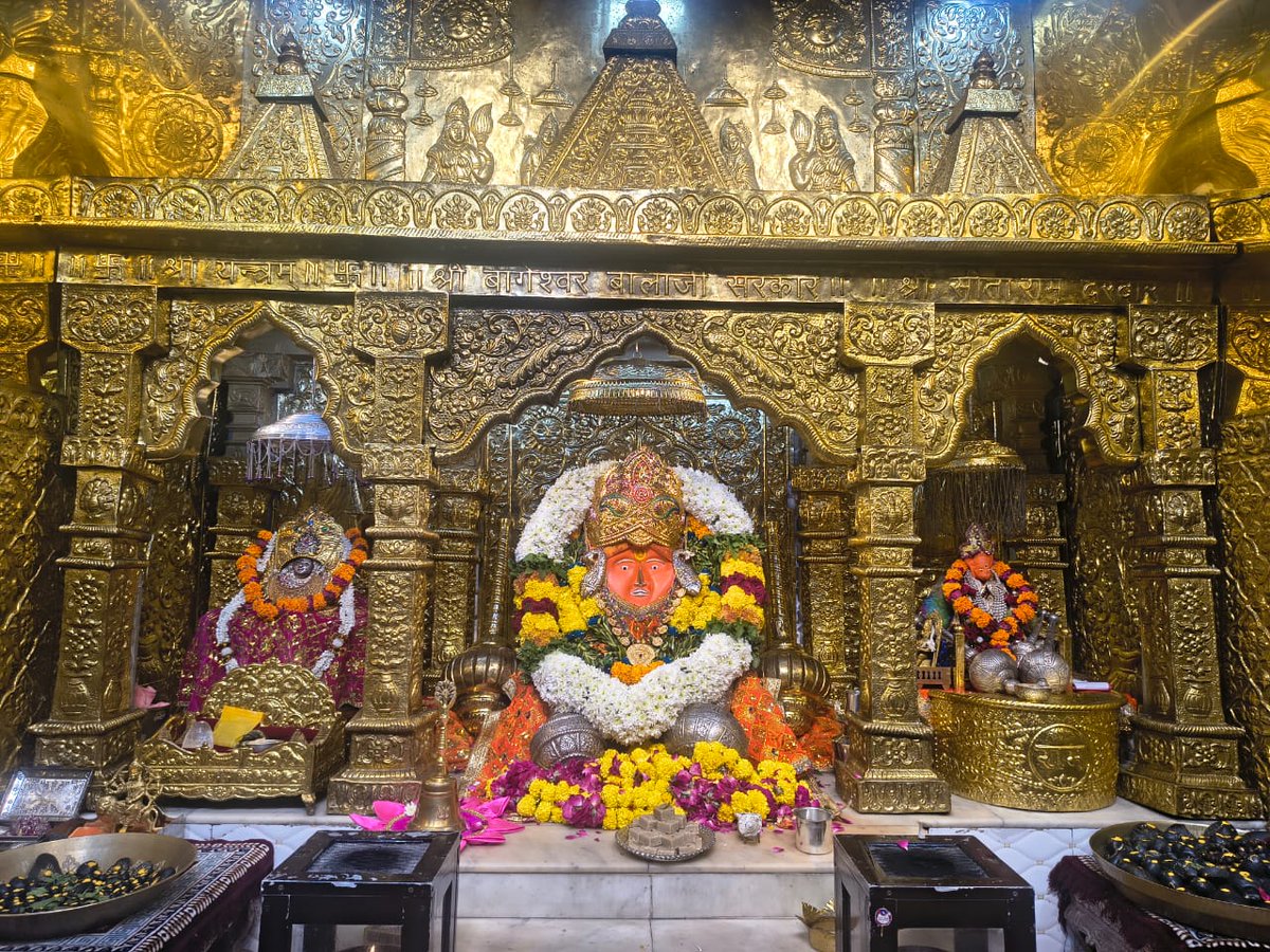bageshwardham's tweet photo. दिव्य दर्शन श्री बाला जी सरकार
श्री बागेश्वर धाम सरकार ग्राम गढ़ा (मध्यप्रदेश)
05-08-2026
#bageshwardham
#bageshwardhamsarkar
#divyadarshan
#balaji https://t.co/zhGROWeVDI