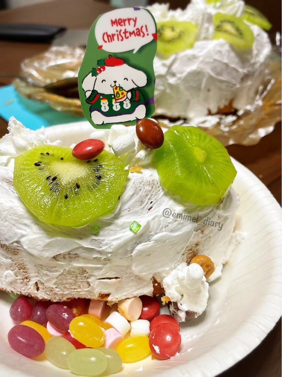 konpachibaru's tweet photo. @apopo210210 本人発信の垢で、日頃載せてる写真が汚かったりキモかったらホンモノだと思ってます。全アは客観的視点がない(人様からどう見られるかという観点が著しく欠如している)と言っても良いかと。

普通の常識で考えたらこんなのを世界に向けて平気で載せる時点で、どう考えても常人ではないです。 https://t.co/MojvDAS77E