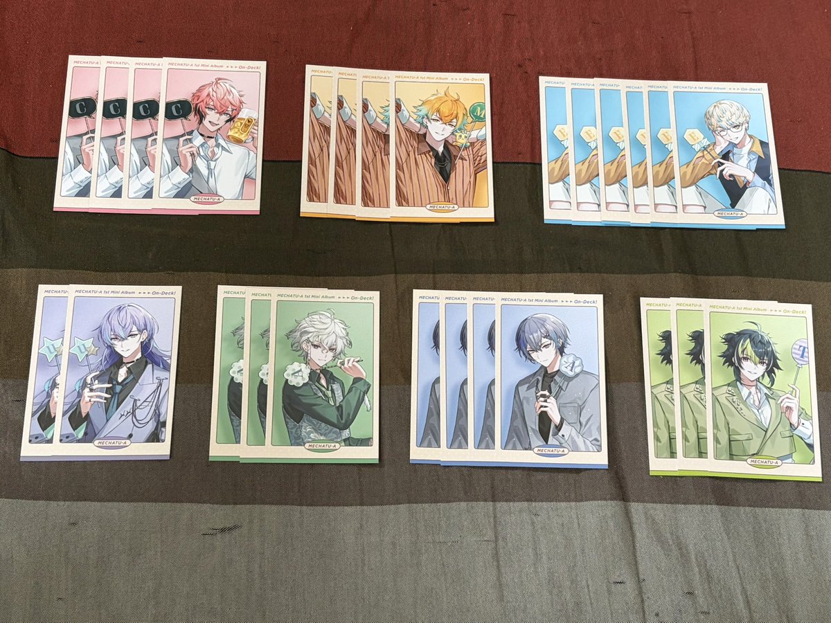 kanato_sinki's tweet photo. 【交換】にじさんじ MECHATU-A 1st Mini Album On-Deck! 特典 ランダムフォトカード

求：画像１枚目
譲：画像２枚目or未使用ライブシリアルコード

買い足し分が届いたので再掲です。
新宿、東京、舞浜でのお手渡し又は郵送
なるべく纏めての方優先です。
ご検討の程宜しくお願い致します。 https://t.co/CZnZnUcrVF