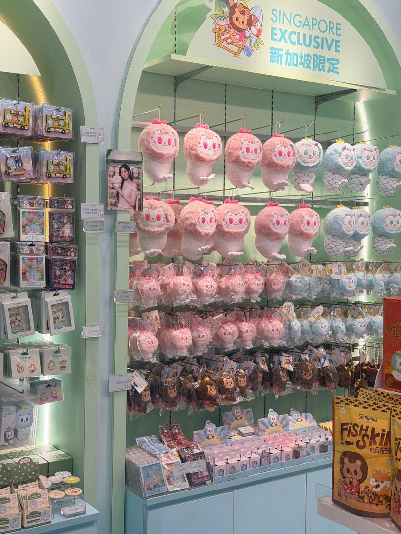 hedgehog_ilvu's tweet photo. Cute Merlion merchandise https://t.co/ep879Zf9qk