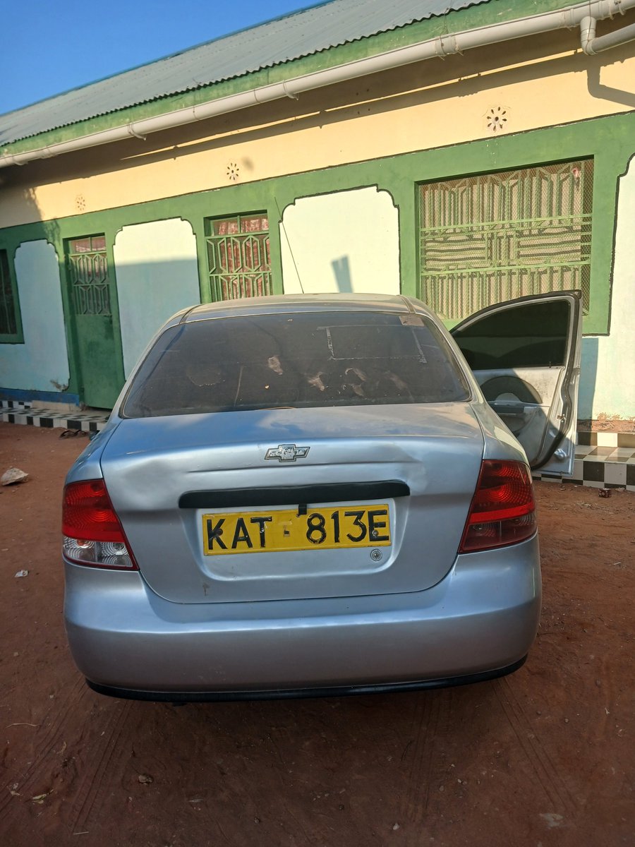 Enockfreeman96's tweet photo. Njaa haitaniua na niko na gari 🥲

Wadau am selling this clean american shit at a throw away price to start a small business ...

Car is a buy and drive , 1500 manual, sedan ,petrol , beast ! 

I know i'll get a buyer here 🙏
#trending https://t.co/KXxJYrrOPM