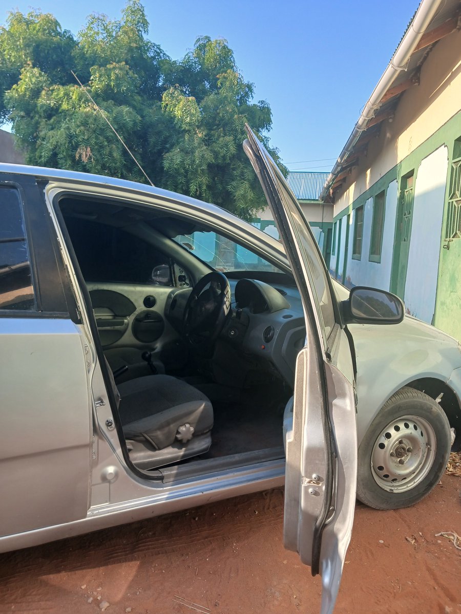 Enockfreeman96's tweet photo. Njaa haitaniua na niko na gari 🥲

Wadau am selling this clean american shit at a throw away price to start a small business ...

Car is a buy and drive , 1500 manual, sedan ,petrol , beast ! 

I know i'll get a buyer here 🙏
#trending https://t.co/KXxJYrrOPM