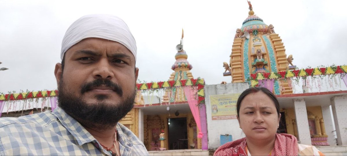 dinujharkhandi's tweet photo. बहादुर वही हैं जो बुरे समय में धैर्य रखे और अच्छे समय में खुशी मनाए बाकी तो जानते ही हैं "सकारात्मकता सही दिशा दिखाता हैं"
#motivational_quotes
#stemina_day_1277
#Engineer_wakil
#सिपाही_जी_का_बेटा
 #GodMorningWednesday https://t.co/SLyPdVFcmq