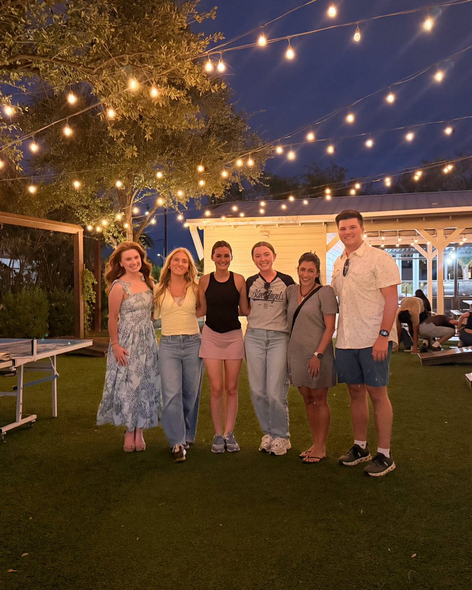 madi_smith1's tweet photo. Gulf Coast 🤝 Red River

Day 2 of new hire training was well spent getting to know the next wave of leaders ready to expand Club America across TX, LA, &amp; OK 🇺🇸 

@TPUSA | @tpusastudents https://t.co/1zeu9cbNbf