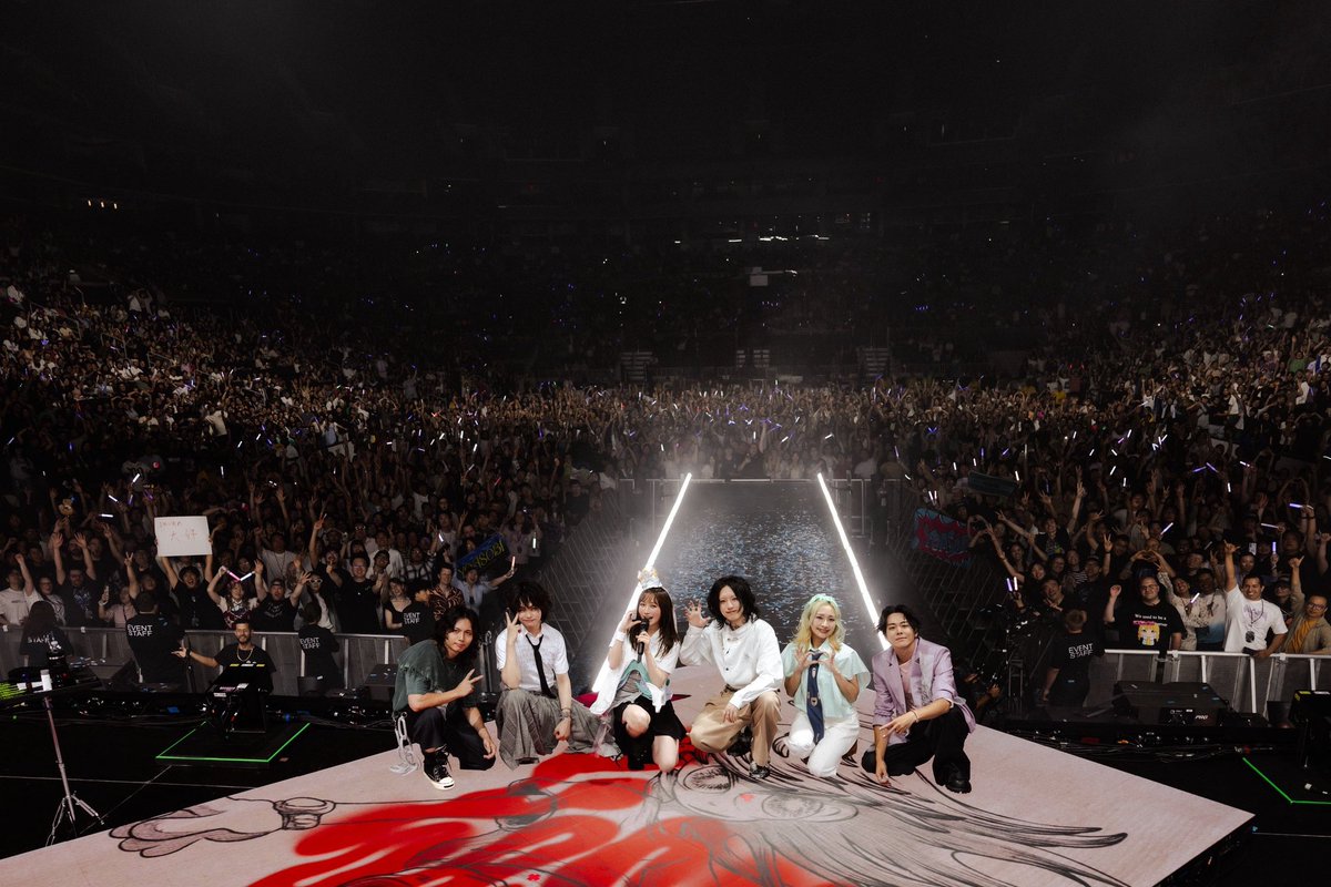 YOASOBI_staff's tweet photo. YOASOBI NORTH AMERICA TOUR 2026 “NEVER ENDING STORIES”

Thank you, Boston! 🇺🇸✨
We’re so happy to be back in this amazing city.

Your cheers and incredible energy gave us the perfect start to the tour. 
We can’t wait to see you all again!
#NEVERENDINGSTORIES
#YOASOBI https://t.co/loBYlbYwfA