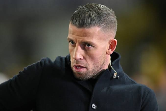 SpursInsight_'s tweet photo. 🚨📰 Toby Alderweireld believes Spurs need to sign Victor Osimhen.

The defender says the club has lacked a top striker since Harry Kane's departure and believes Osimhen's proven goalscoring record could help restore the level supporters expect.

@standardsport | #COYS #THFC https://t.co/cvFF8zREnR
