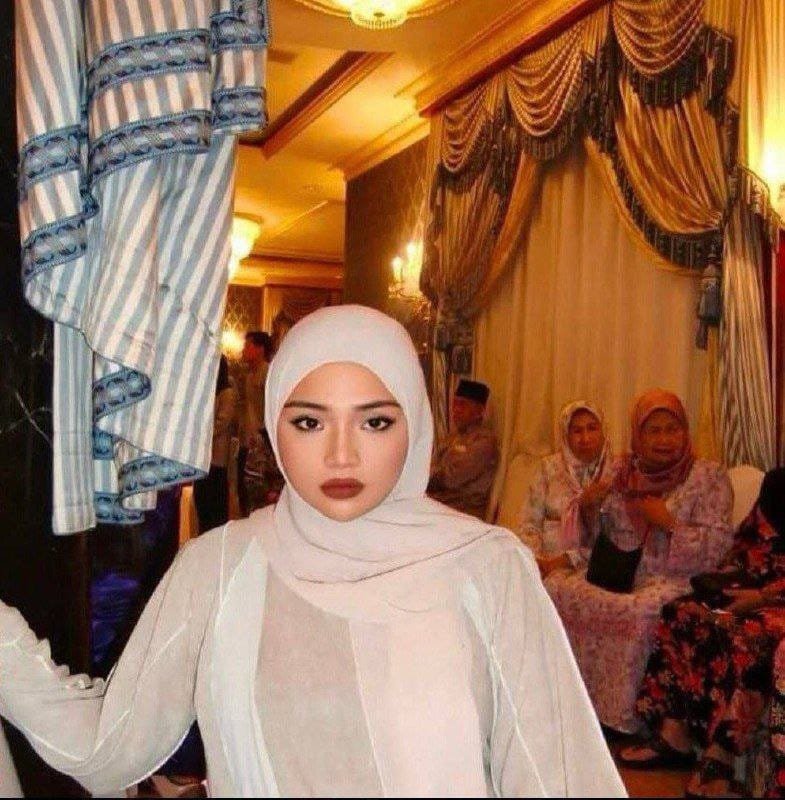 MelayuFntsyy's tweet photo. Pvt  Chanell  Melayu Latest Melayu Bigo Budak sekolah Paling Best &amp; Latest 👉 https://t.co/lk0WBGvWNC https://t.co/MTJGPwfYVo