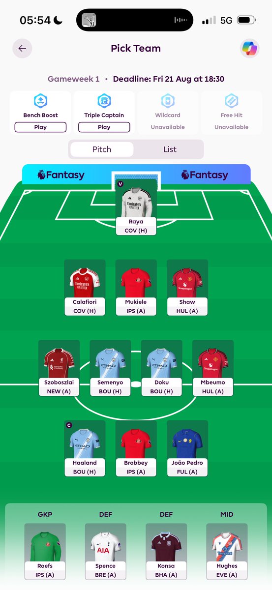 mcfccj's tweet photo. Draft no.4 | 16 days till GW1 

🩵Triple city 
⛔️Double Arsenal defence 
👹Double United
❕Double Sunderland 
🔴 Szoboszlai 
🔵 Joao Pedro 

My next draft will be a no Haaland draft 👀
(Do I even want to tempt myself) 

🫡Hit follow for season long content 🫡

#FPL https://t.co/iYouNZewTm