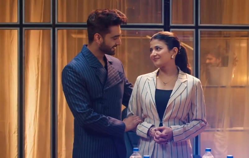 abhimaan_ishq's tweet photo. Proud husband sa🥹♥️

#abhimaan #yrkkh #yrkkh4 https://t.co/odwFN1gDgT