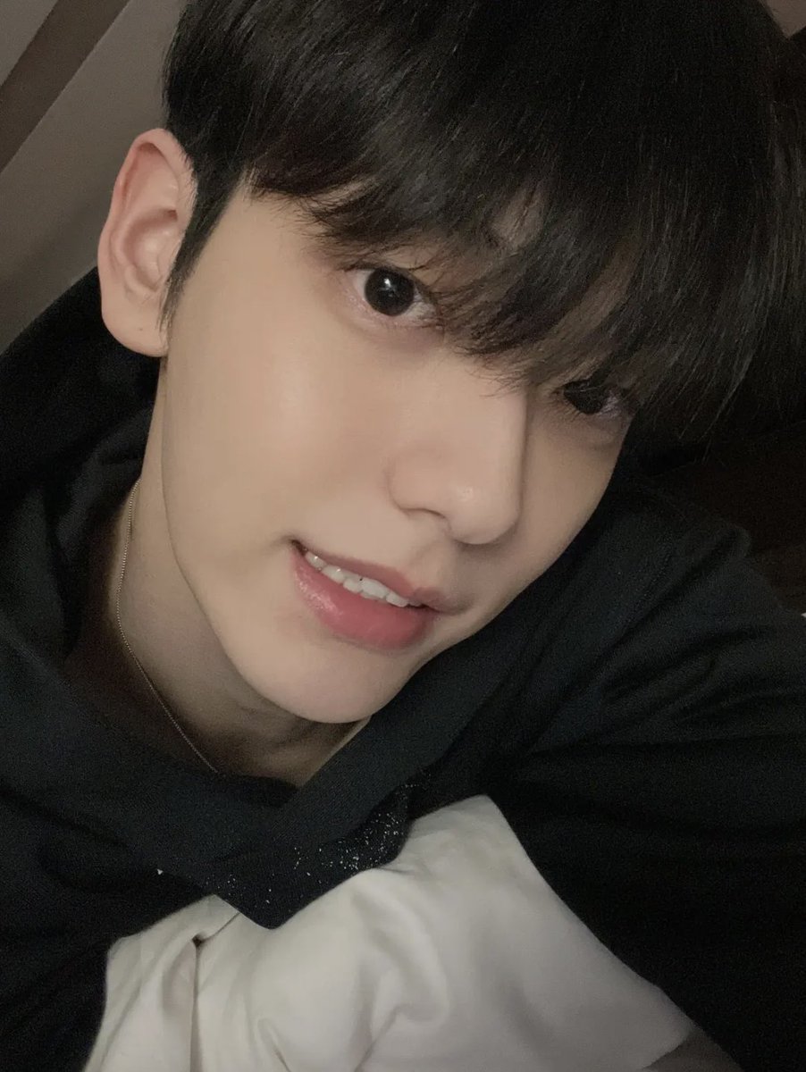 _liuvo3's tweet photo. 이때 수빈 기억하는 사람 https://t.co/vDtXw0MyXP
