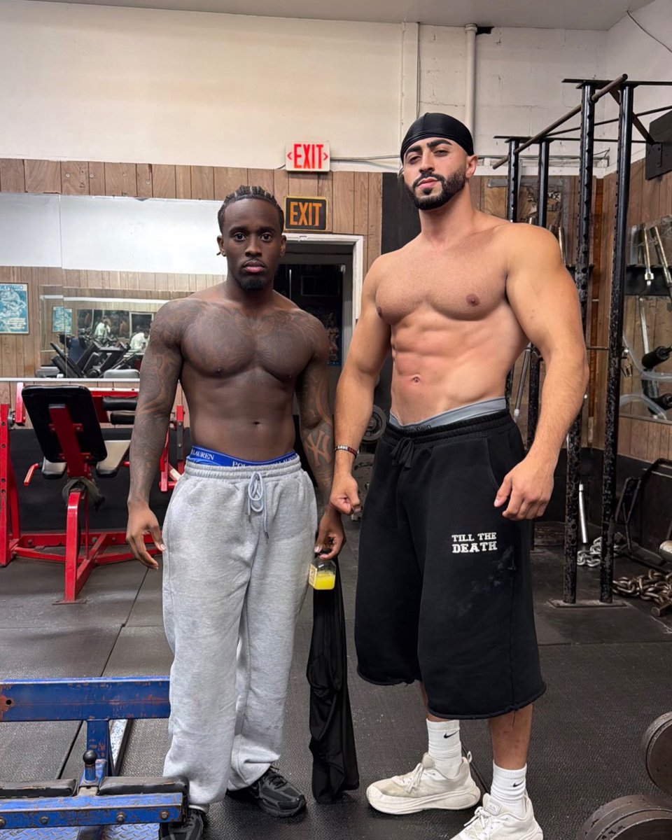 ShesFishy's tweet photo. Kai Cenat shares new pictures from the Diamond Gym 👀💪🏾 https://t.co/nKbqwHNhxw