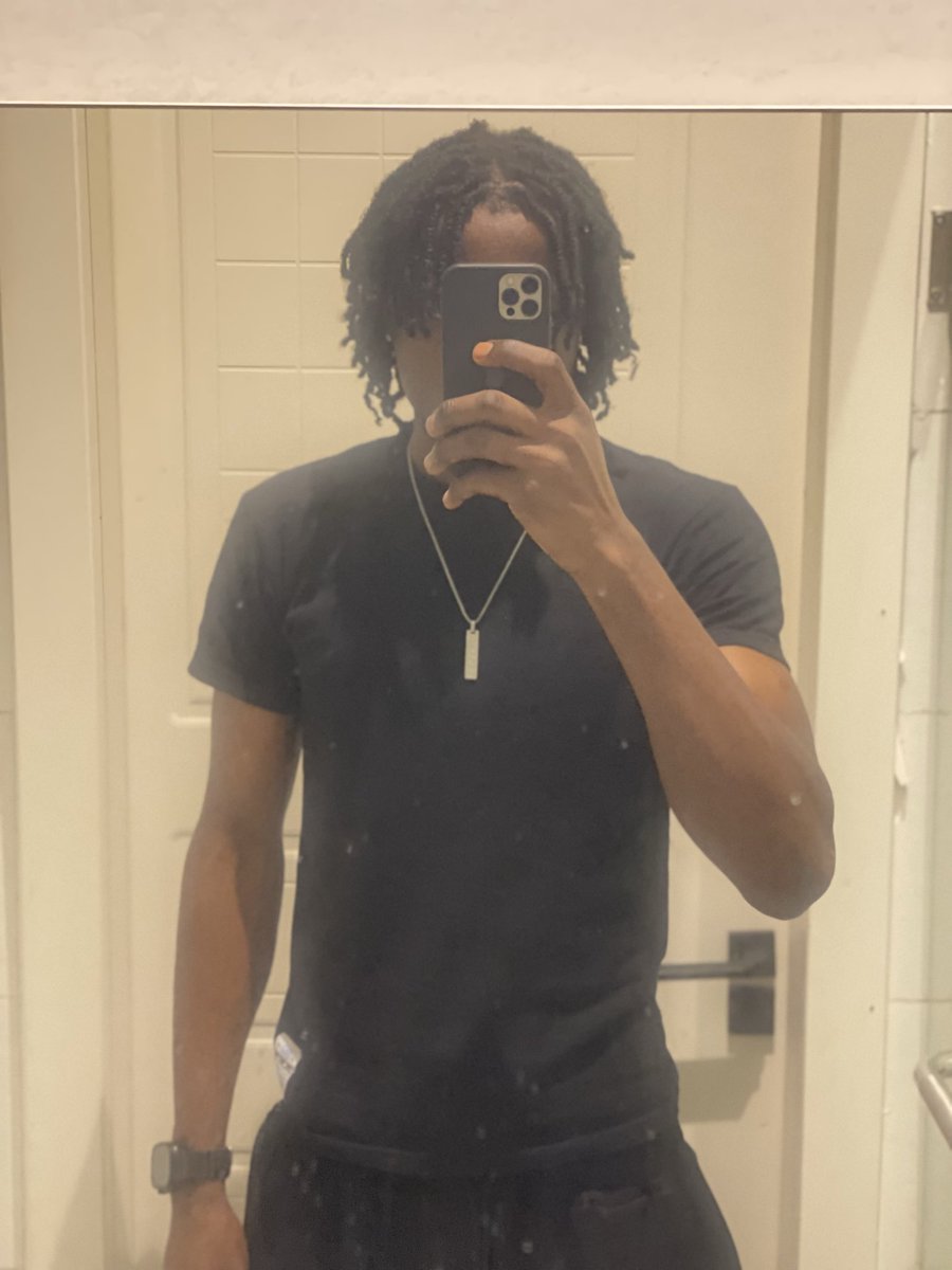 Raldunusual's tweet photo. Just an aspiring naija boy https://t.co/Rp1dKpG0NH