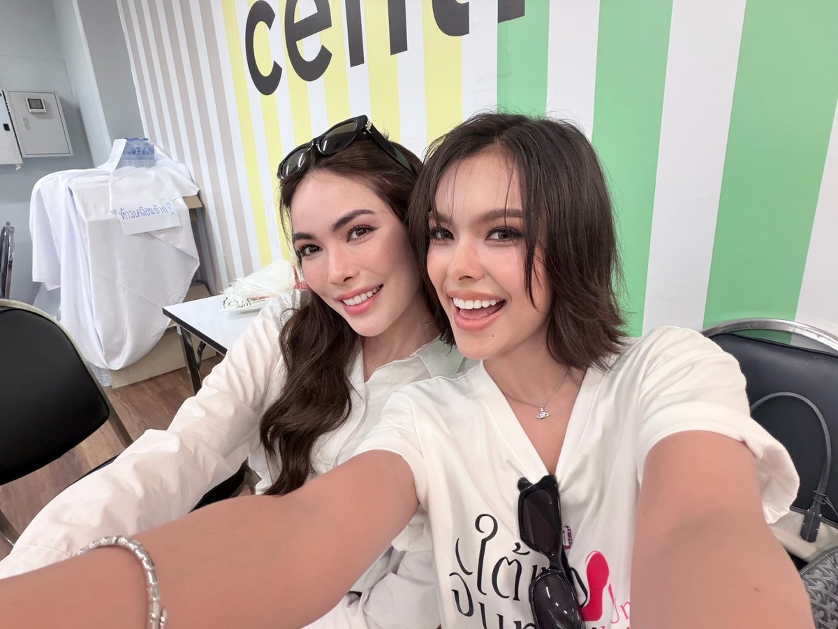 AngelicaDeMaagd's tweet photo. มีแต่คนบอกหน้าคล้ายกัน คล้ายจิงมั้ยน้าาา
@itscharlotty 
#แองเจลิกา
#angelica
#UnderHerRulesTheSeries https://t.co/IrKas4wx7a