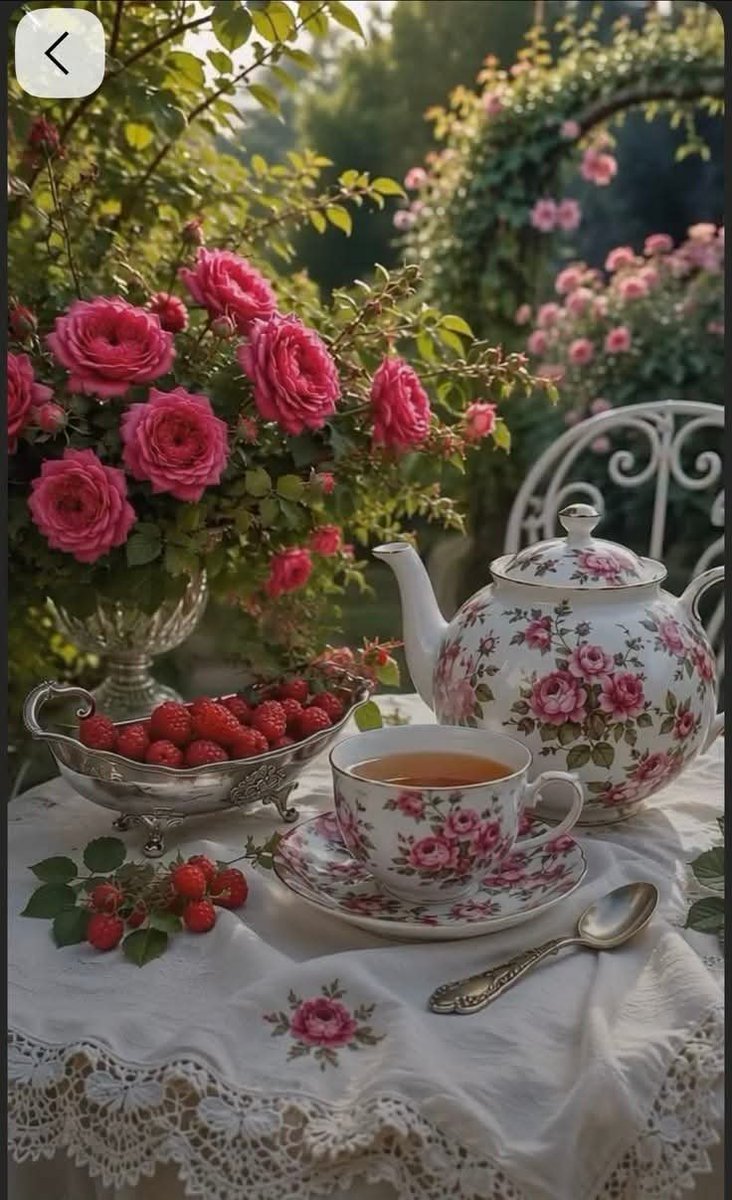 s__Qs1's tweet photo. صباح الورد والياسمين على الناس الطيبين 🩷🦋
صباحكم سعادة دائمة وراحة البال
صباحكم فرح يلامس قلوبكم ويشرح صدوركم..
صباح الياسمين والريحان لكل من ينتظرنا كل صباح..🦋

#صباح_الخيـر https://t.co/FpZoIsWChQ