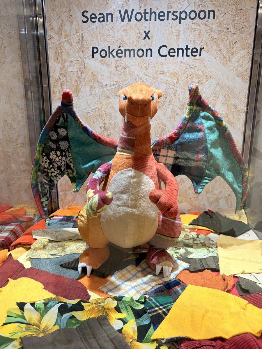 su_zu_26's tweet photo. ルクアサウスのポケモンセンター行ってきた https://t.co/tpP1Gr7bTA