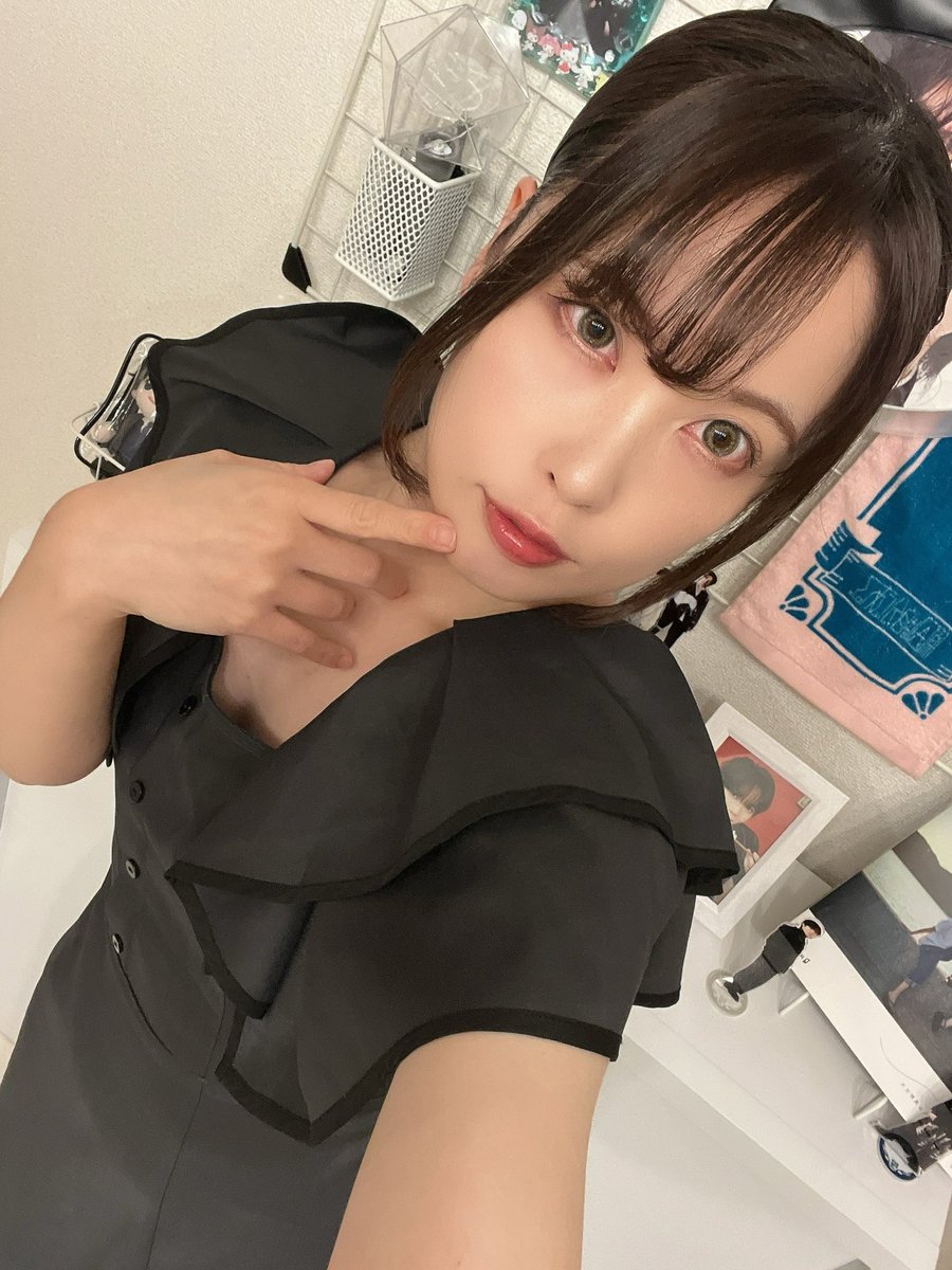 minchaaaaan831's tweet photo. 三十路まであと30日を切りました😇
すすきのに降り立ち気づけば10年目でもある！(?)
一生に一度の節目に頑張るをするので！まぁ、私関係なく楽しい日にするので！遊びに来てください！！！！！ https://t.co/jYcQyaQVpa