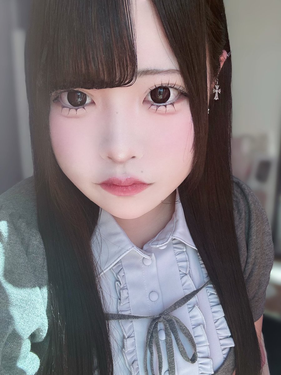 uf9ll_'s tweet photo. ←1年前        　　　　　　　　　今日→
かなり変化した(ᴖ ̫ᴖ  )♪ https://t.co/qsigUaYzmF