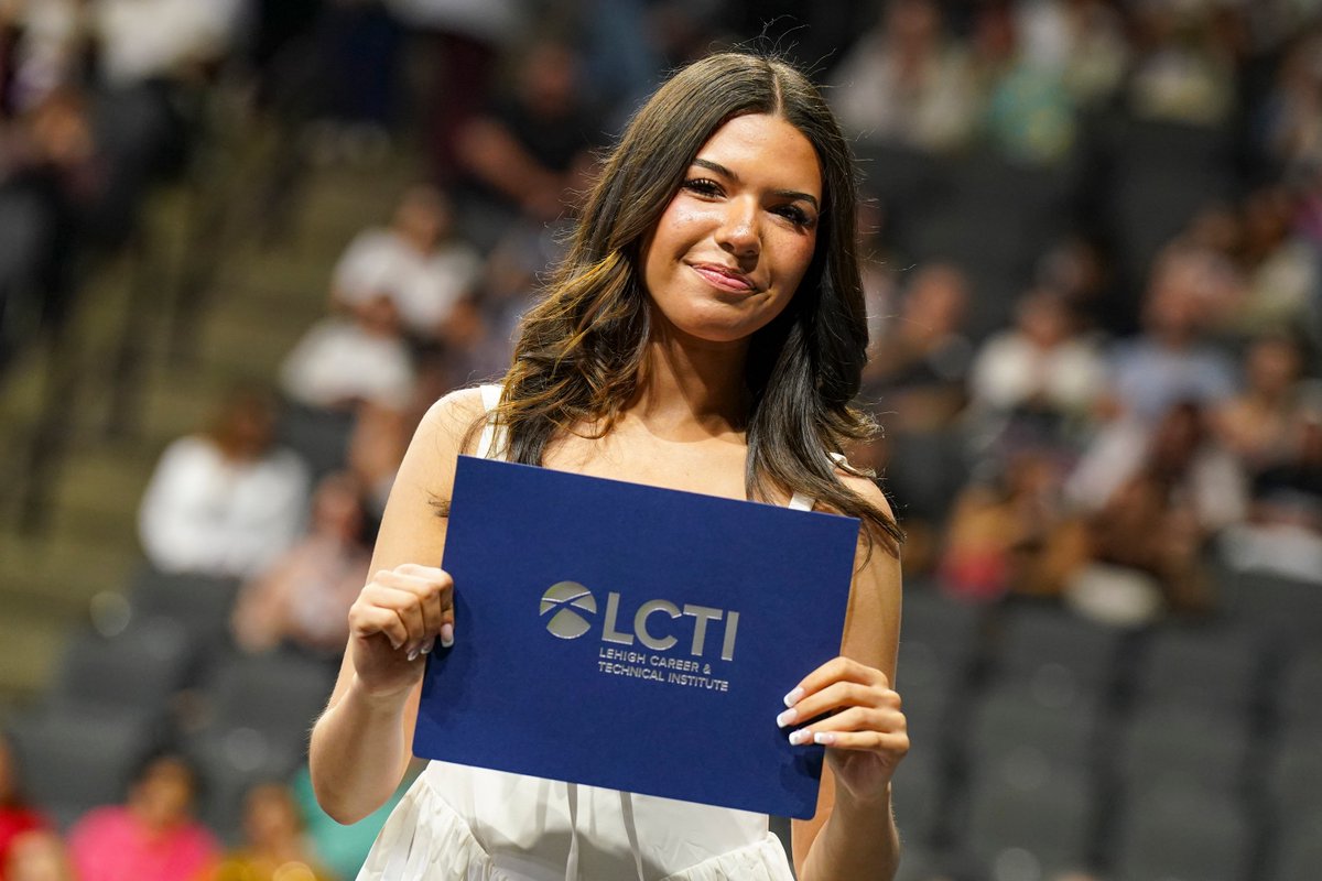 LehighCTI's tweet photo. Congratulations to LCTI's Painting & Design seniors! This is how we achieve! Check out more of their Senior Recognition Night photos:https://t.co/jmt0BGkmc6 #weacheive #oppurtunityahead #classof2026 https://t.co/rsdbH9z2tM