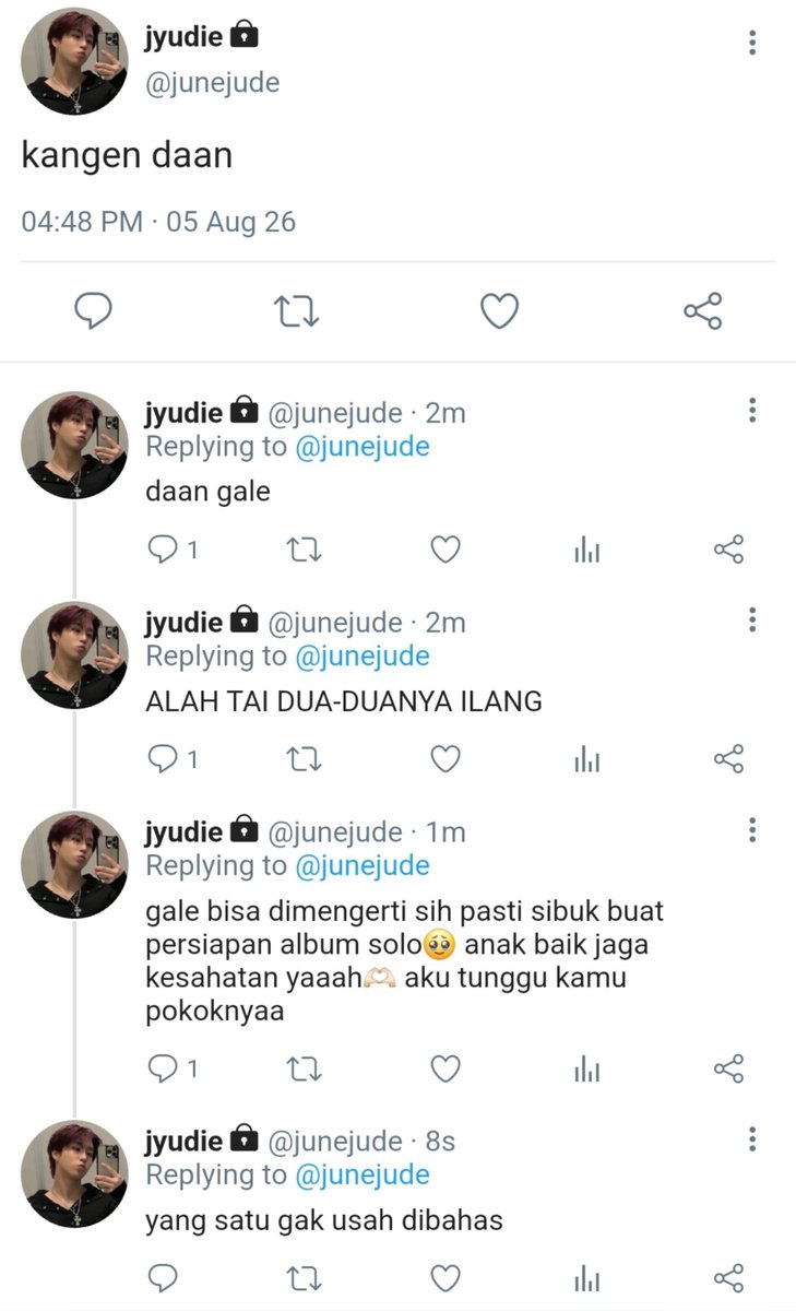 hanievol's tweet photo. gale lagi sibuk maksimal

(strange little fan ; hyunsung au) https://t.co/ZYOwF2qBvb