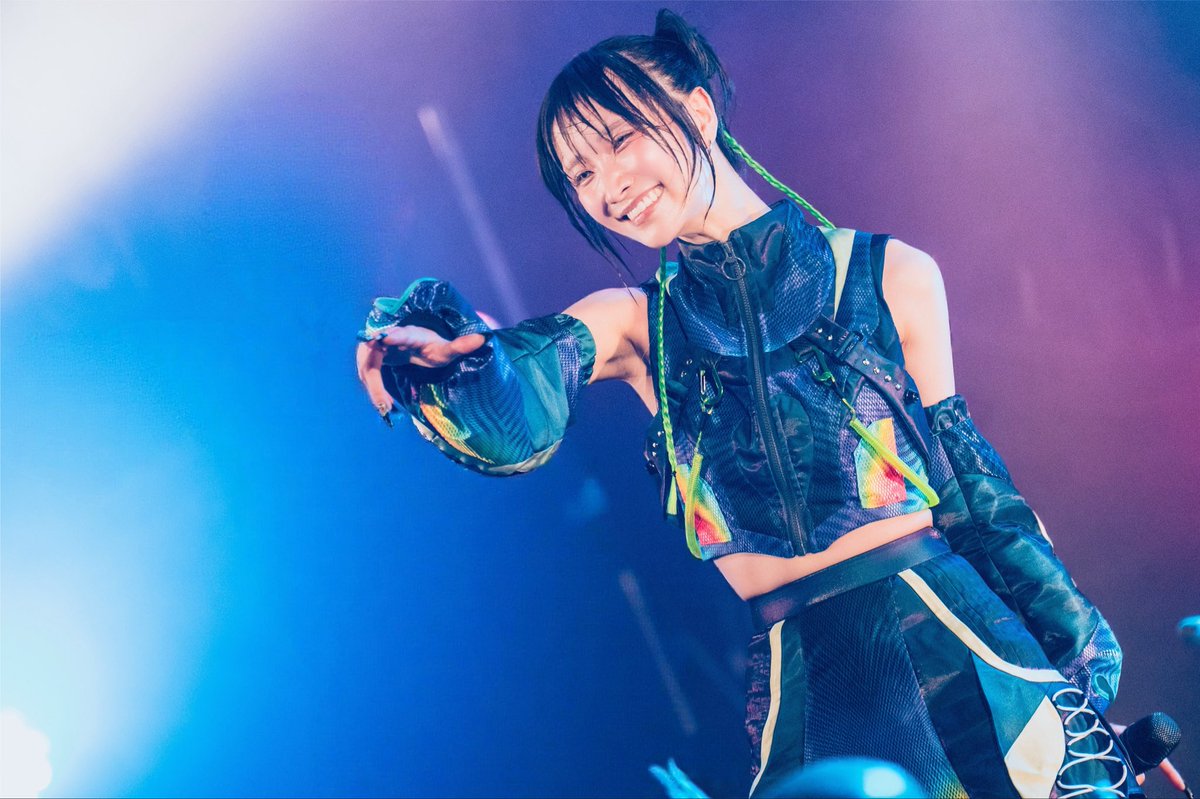 YOLOrinZ's tweet photo. 【⚡️1.5Kでよろ!! -Summer Rush-⚡️】

YOLOZ新体制【 初 】の〝Kよろ 〟‼️‼️

☀️8月11日/22日/28日
3都市単独開催❤️‍🔥（東京/仙台/���阪）

初日・11日は東京公演🗼！！
YOLOZの歴史をたくさん紡いできた！！
Spotify O-CrestからSTART‼️

新体制YOLOZの熱い魂と❤️‍🔥
進化を続けるYOLOZを！
ぜひその目で、その体で感じてほしい‼️

ꉂ📢 東京公演チケットはコチラ！
▶︎https://t.co/6HNJ67LwVs
