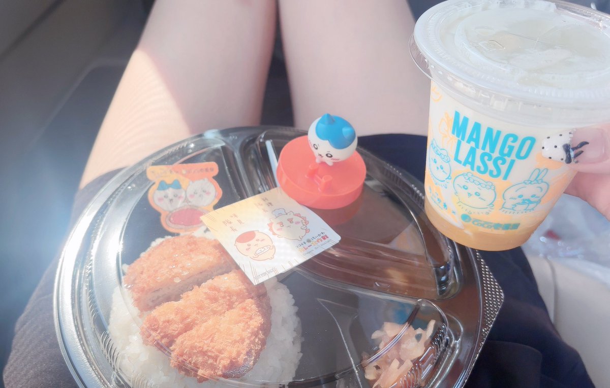 t__taan's tweet photo. 後半狙いだけど前半も滑り込み🚙  

クレープとカツとカレールー食べたので
明日は元気な気がするわ(꜆՞_  ̫ _՞꜀) https://t.co/rOLtSYzHSK