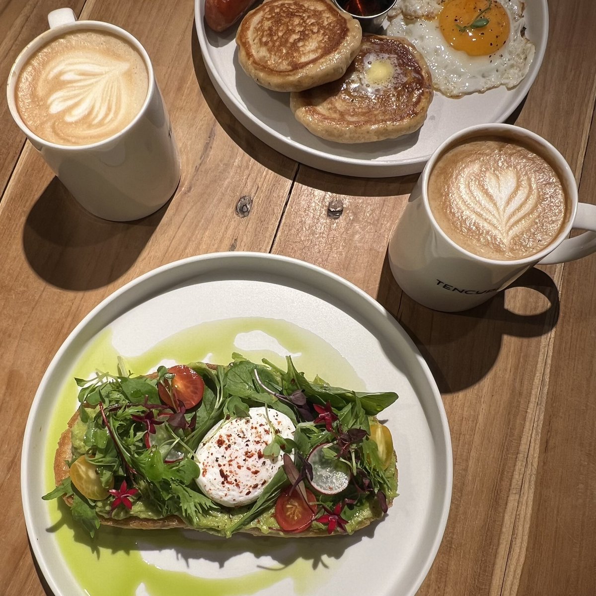 yuyu_cafelog's tweet photo. 渋谷にある穴場カフェ☕️
オシャレなカフェでゆっくりしながら野菜を食べて健康になるなんて一石二鳥なのでは？？ https://t.co/Gjla6EmO5Z