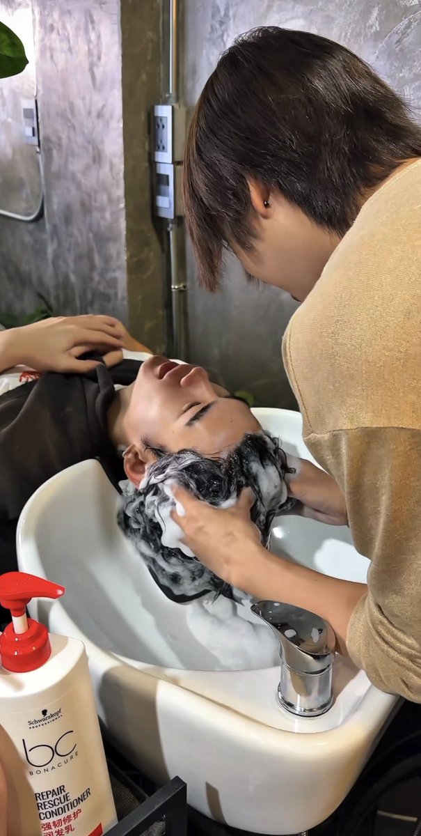BabyprepNT's tweet photo. Boyfriend treatment ปะ

#JaoNorth #ottoottoo #Northotto https://t.co/AFpABtRKKC