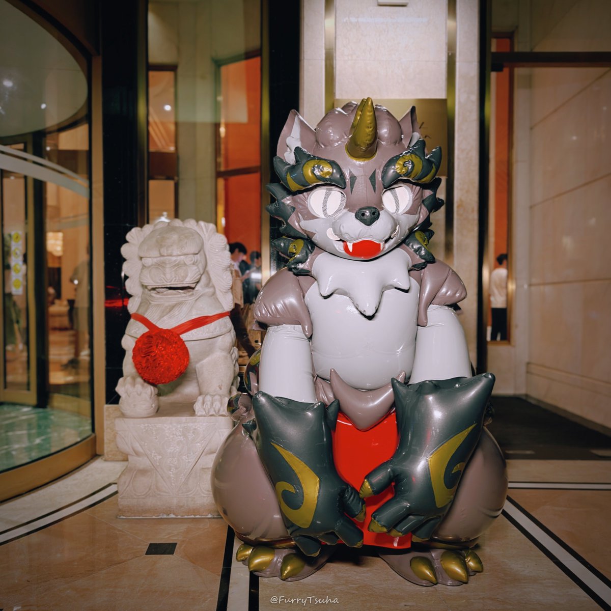 LupusInutilis's tweet photo. 狛犬灲（xiao）烬登场！
狛犬灲烬、見参！
制作：@HSJY_Fursuit 
摄影：@FurryTsuha https://t.co/l0dedHJvE4