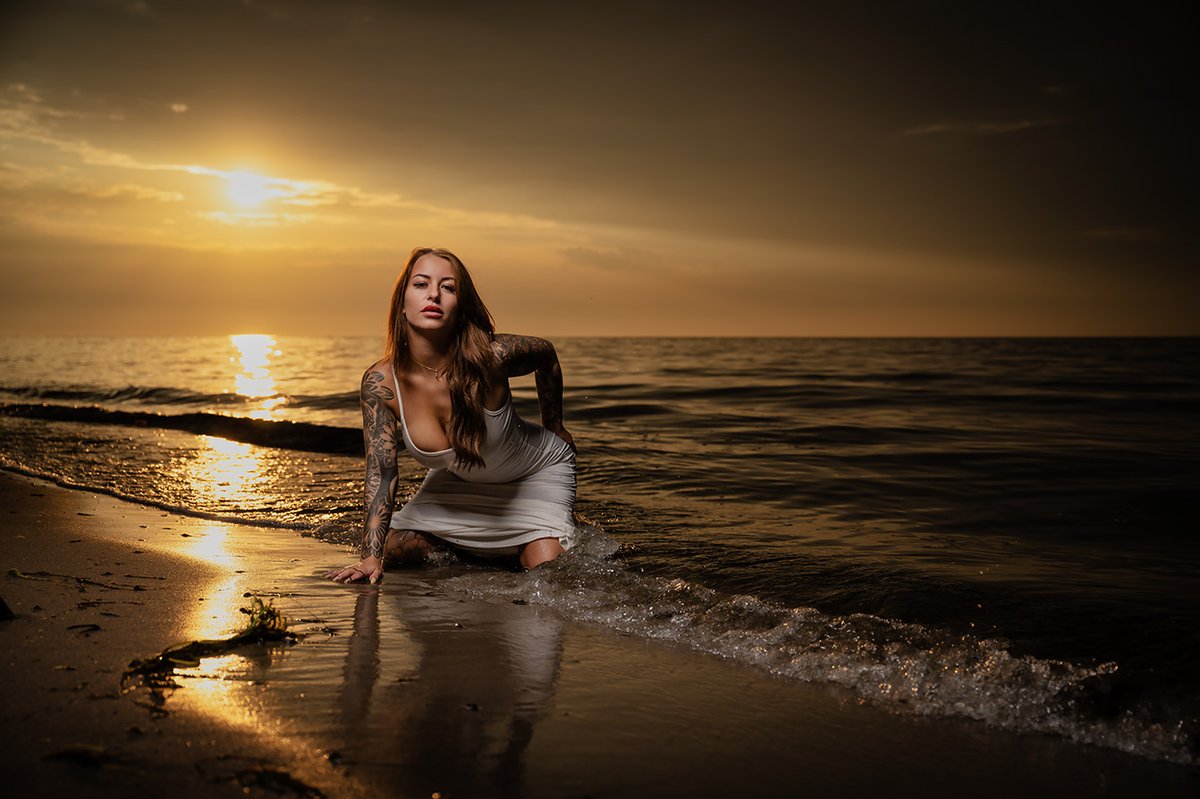 HenriksfotoCom's tweet photo. Model: Yasmin
https://t.co/7Gz1myJk1b
#tfpcelections #portrait #tfpshooting #model #tfpmodel #photography #portraitphotography #photoshoot #modeling #photooftheday #beauty #fashion #photographer #hobbymodel #HenriksFoto https://t.co/QykhBvUEFH