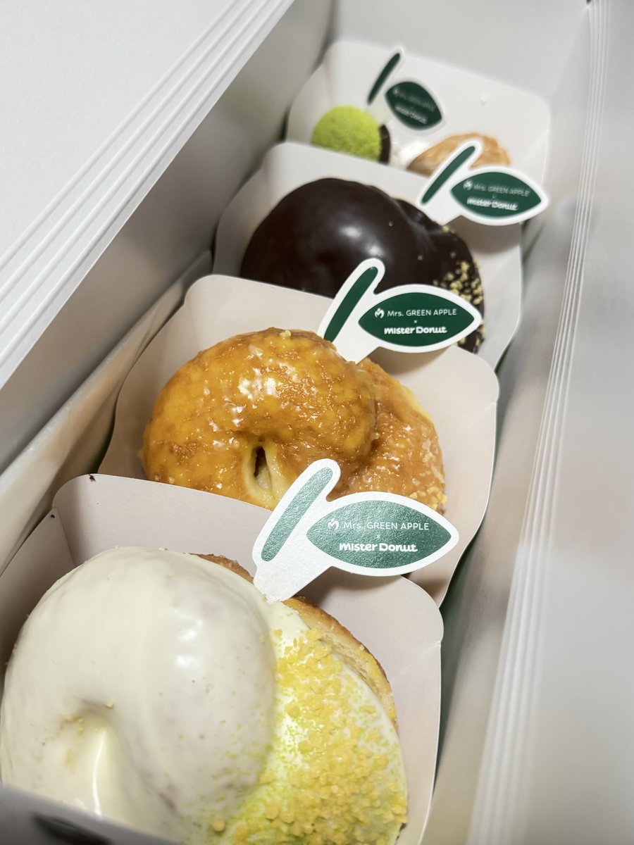 10____01____01's tweet photo. 美味しそう…😇
愛してるぜMrs.Donut🍏

#Mrs.Donut https://t.co/zQvgUxC8PT