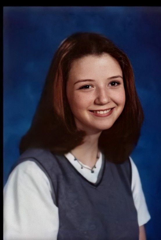 tldonpop's tweet photo. Rachel Joy Scott would be turning 45 years old today. (1981-1999)

She was the first victim of the mass shooting at Columbine High School. https://t.co/uR0J534XxJ