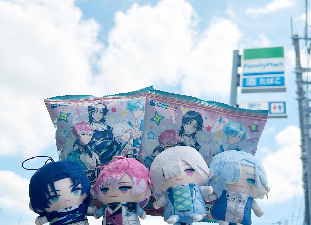 splare_info's tweet photo. ✧＼\   販売中のお知らせ  /／✧

すぷれあが登場する
にじさんじポップコーン３が
販売中！✨🍿

お近くのファミマをチェック！ https://t.co/InenAu4LJt