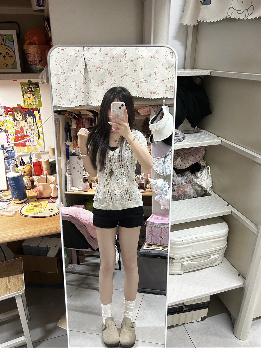odtd8a's tweet photo. 感觉练练还是有点用，至少目前担心的手臂和小腿变粗还没出现😏 https://t.co/NQ40MVSUga