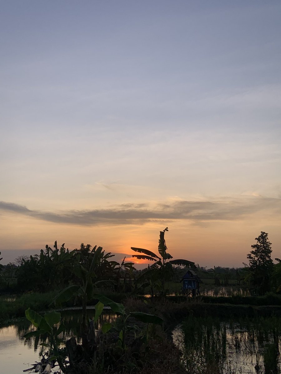 haynothi's tweet photo. Manifesting, semoga segala rasa sakit dari perjuangan debtfree ini diganti sama Allah dengan rasa syukur yang berkali-kali lebih nikmat🤲🏻 Aku percaya kepada Allah, aku percaya bahwa aku mampu🩷 https://t.co/H50xHnrEDz