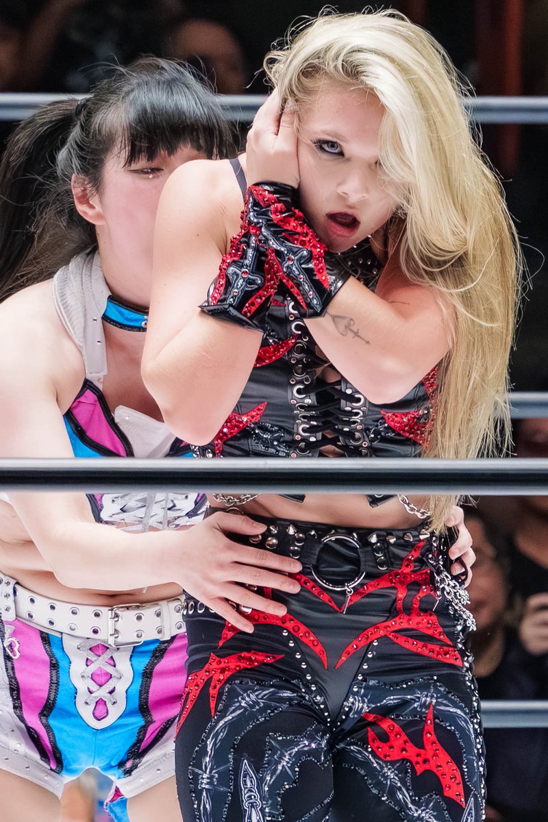 BrockenBrocco's tweet photo. キャプテンごめんなさい
ジュリアを応援しました

2026/08/03後楽園
#STARDOM 
#AEW 
#ジュリア・ハート 
#JuliaHart https://t.co/AZxZU1FWp5