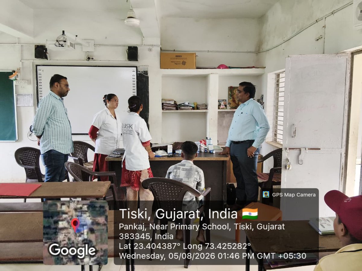 IecArvalli's tweet photo. જીલ્લા ક્ષય અધિકારીશ્રી સહ આરસીએચઓશ્રી દ્વારા આજે #Mission11Plus અંતર્ગત માલપુર તાલુકાની ટિસ્કી પ્રાથમિક શાળાની મુલાકાત લેવામાં આવી.
વિદ્યાર્થીઓની હિમોગ્લોબીન તપાસ કરવામાં આવી.
આરોગ્ય અને પોષણ સંબંધિત કામગીરીની સમીક્ષા કરી #RBSK ટીમને માર્ગદર્શન આપ્યું.
#AMB
@CollectorArv https://t.co/aTCIfU2NQo